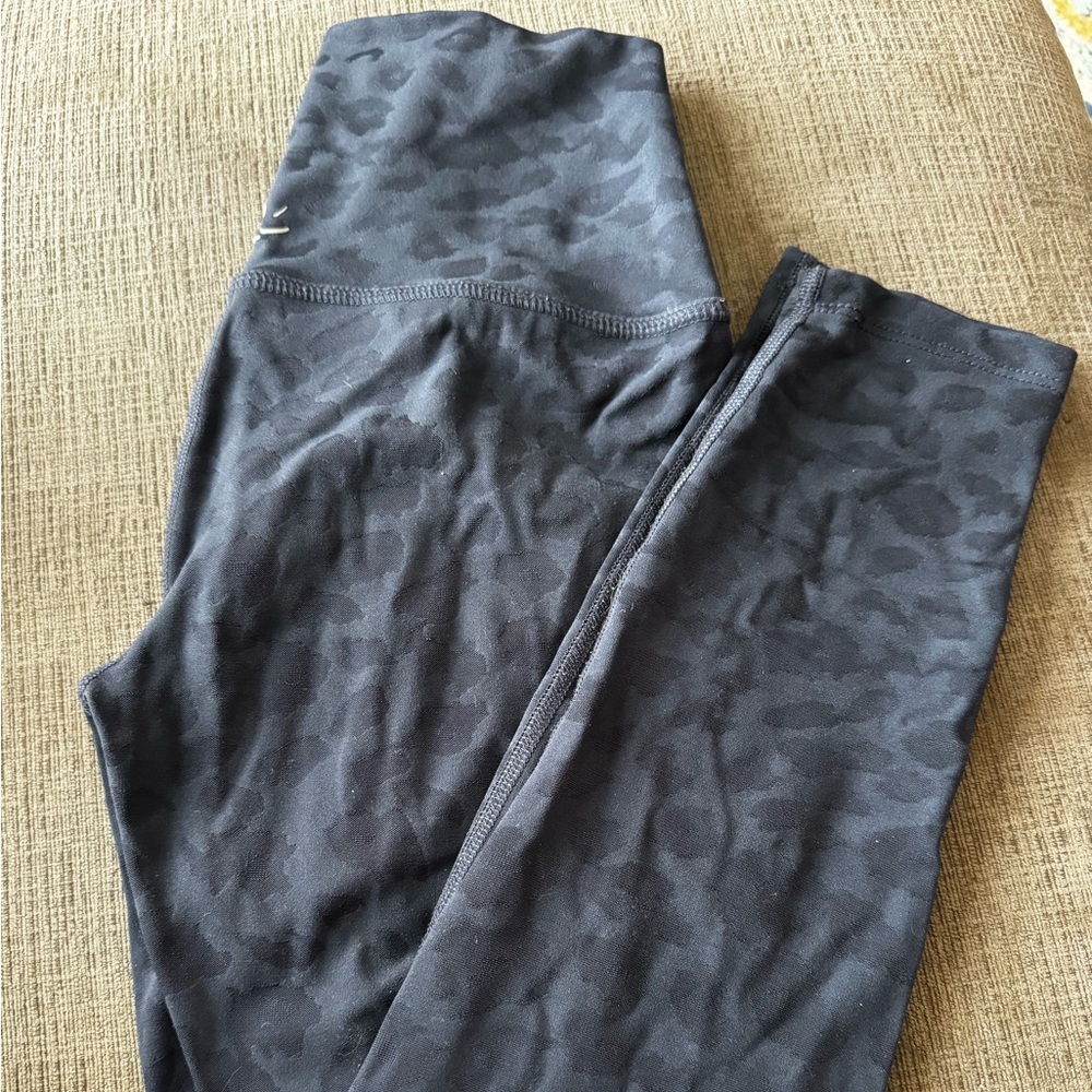 Beyond Yoga X Barre3 Leggings | Size Medium (tag removed)